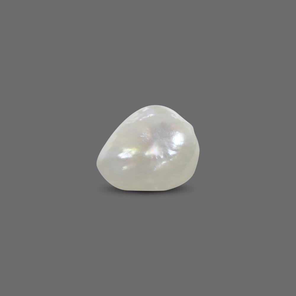 Basra Pearl - 3.21 Carat