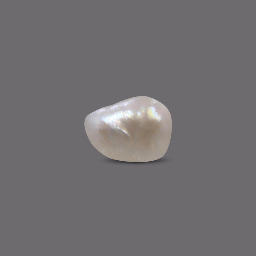Basra Pearl - 3.21 Carat