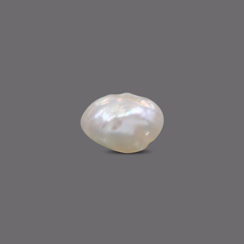 Basra Pearl - 3.24 Carat