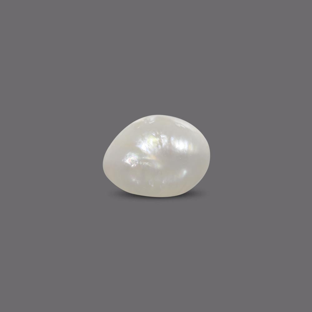 Basra Pearl - 3.27 Carat