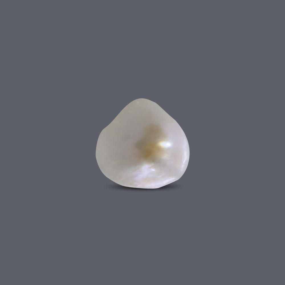 Basra Pearl - 3.57 Carat