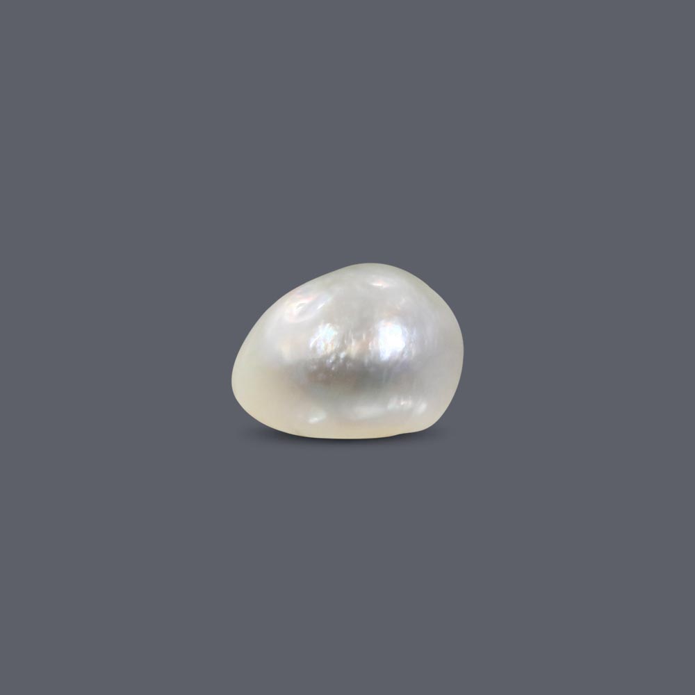 Basra Pearl - 3.58 Carat
