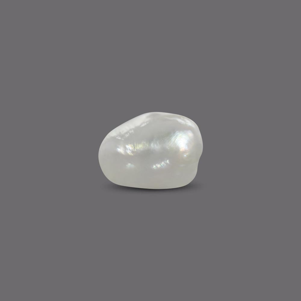 Basra Pearl - 3.69 Carat