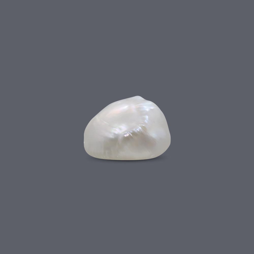 Basra Pearl - 3.72 Carat