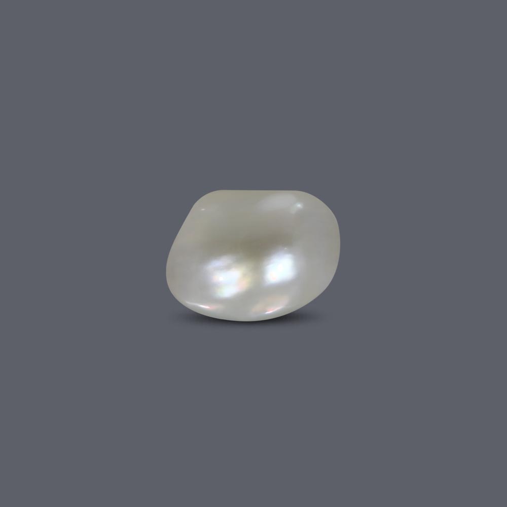 Basra Pearl - 3.99 Carat