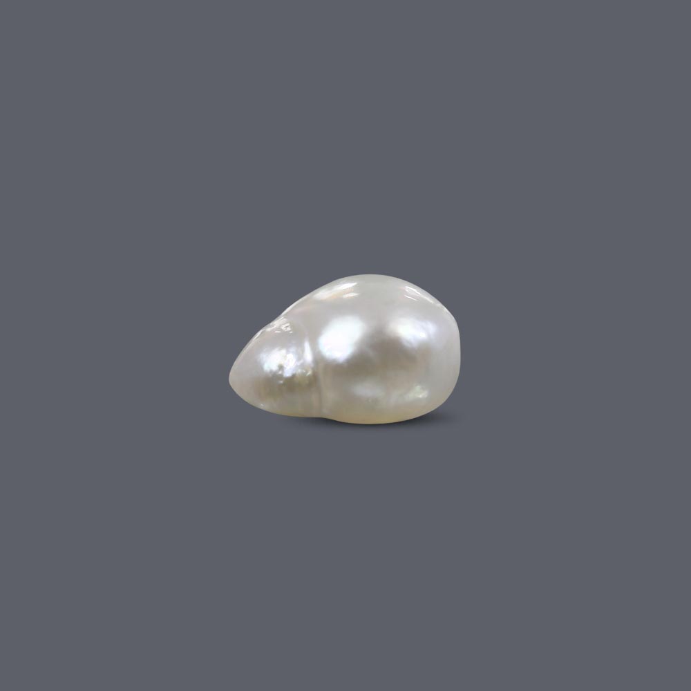 Basra Pearl - 4.11 Carat