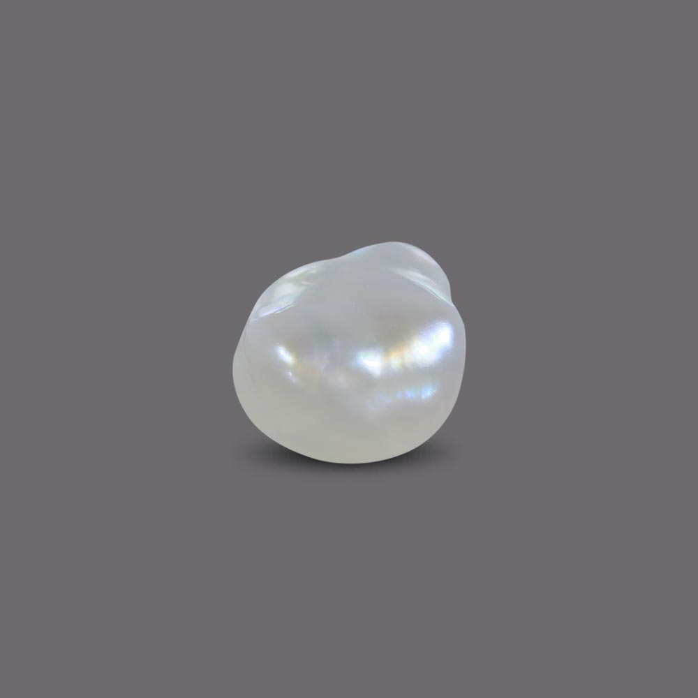Basra Pearl - 4.19 Carat