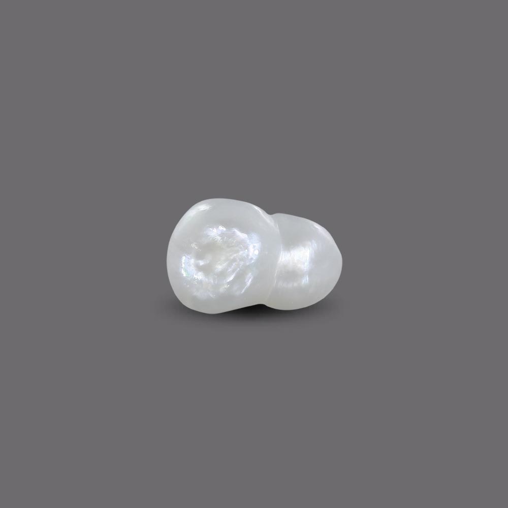 Basra Pearl - 4.43 Carat