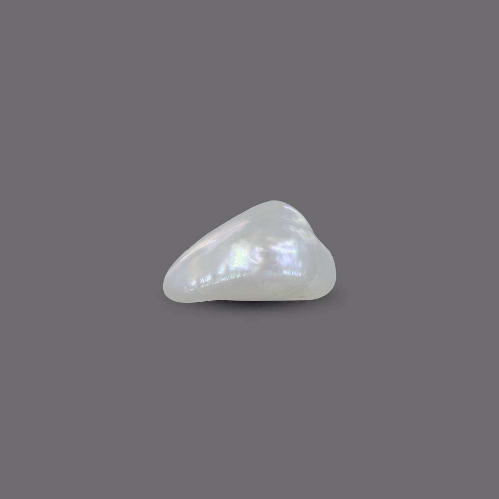 Basra Pearl - 4.62 Carat
