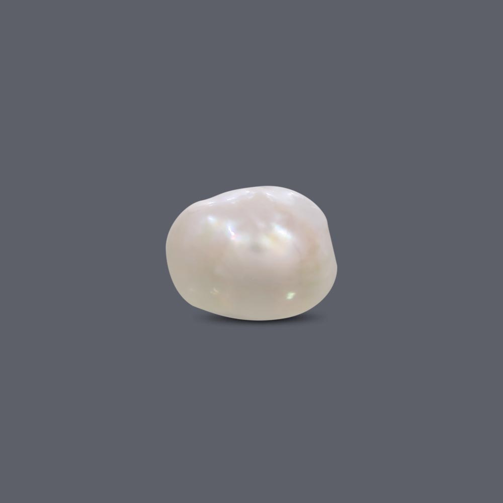 Basra Pearl - 4.74 Carat