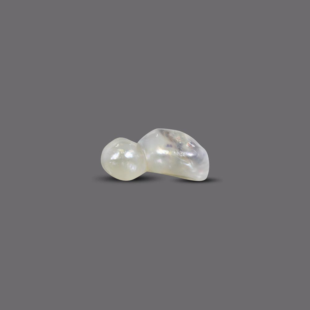 Basra Pearl - 9.39 Carat