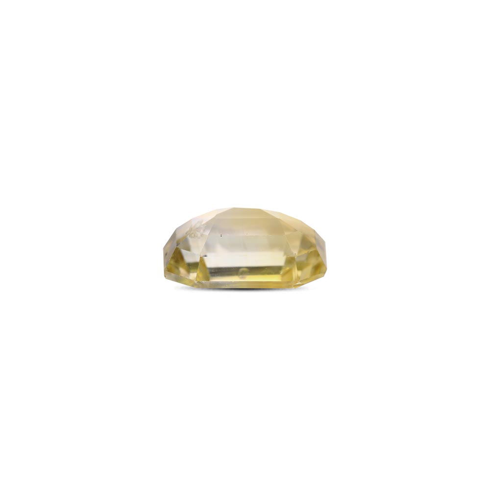 Bi-Colour Sapphire(Pitambari) - 5.6 Carat