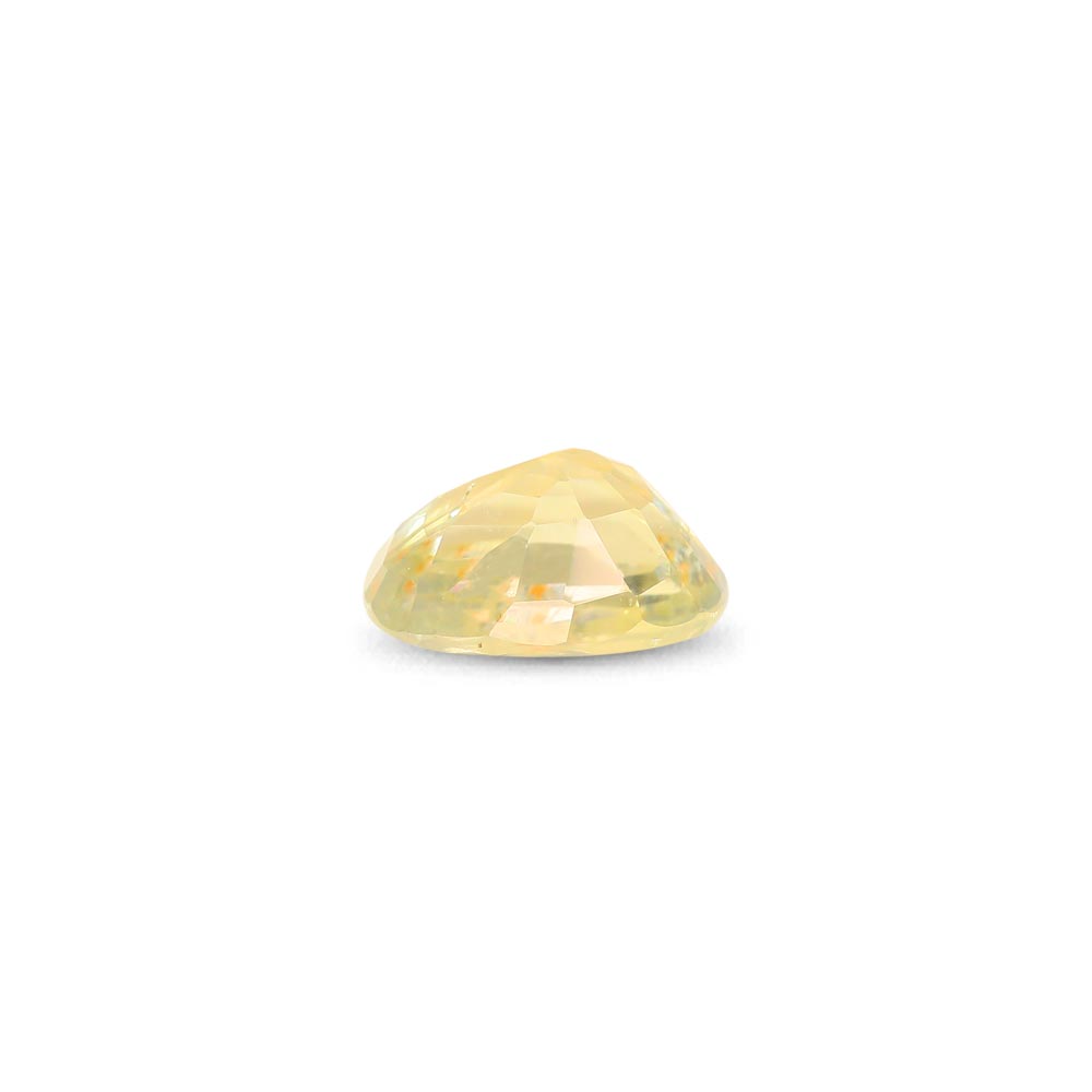 Bi-Colour Sapphire (Pitambari) - 3.04 Carat