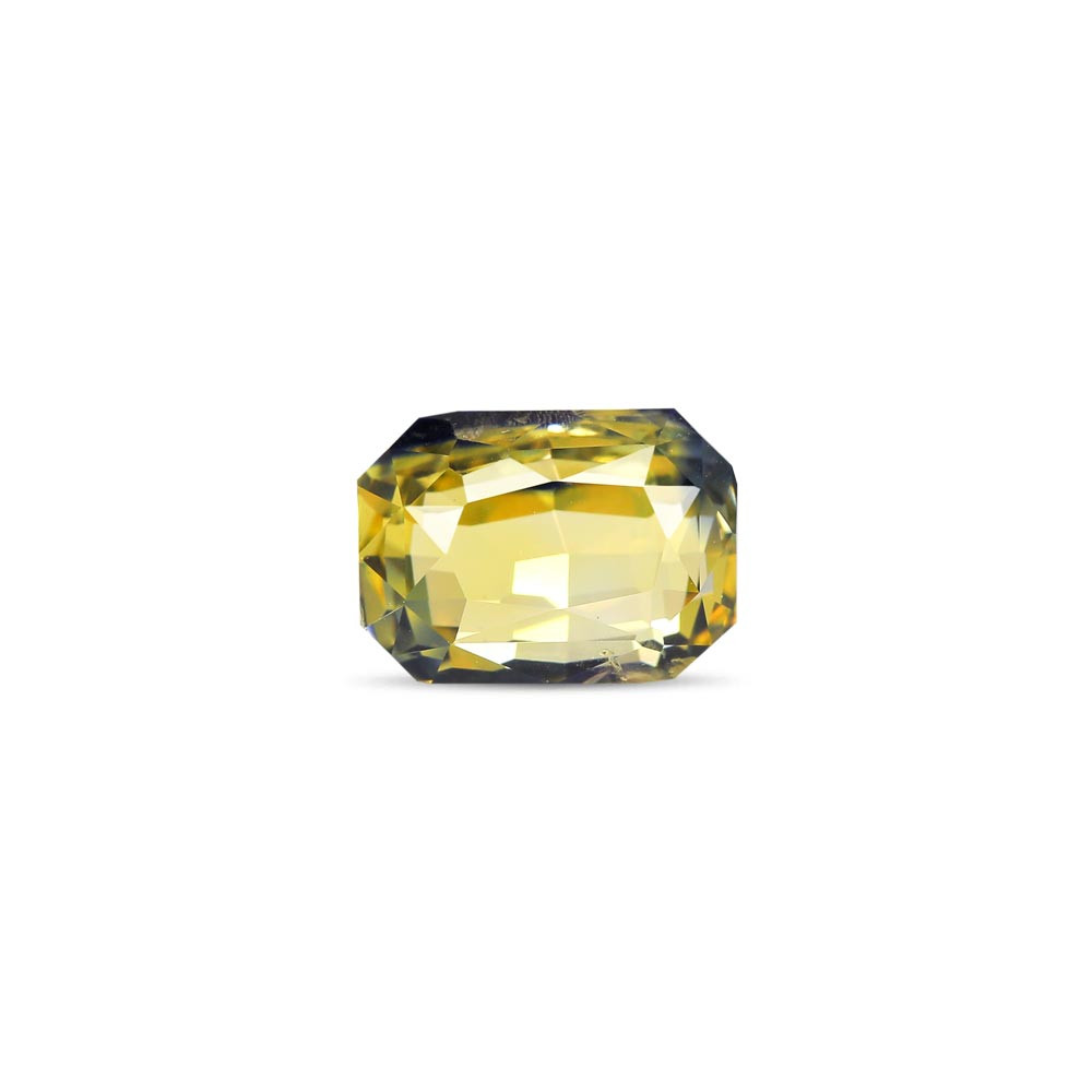 Bi-Colour Sapphire(Pitambari) - 3.7 Carat