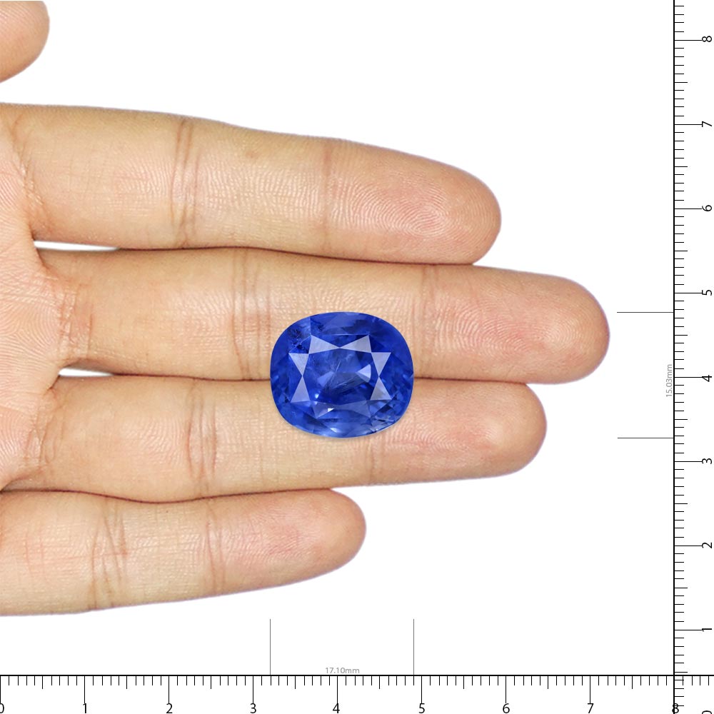 Blue Sapphire - 28.91 Carat