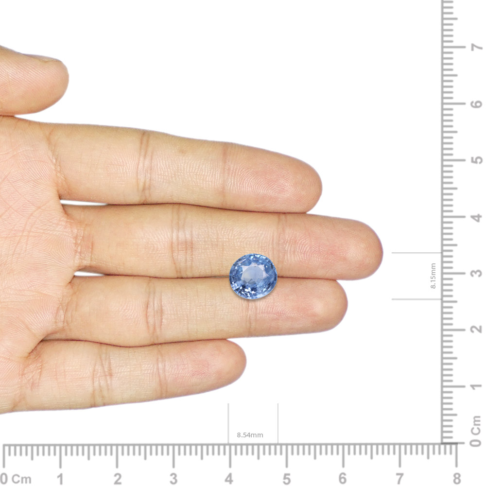 Blue Sapphire - 2.95 Carat