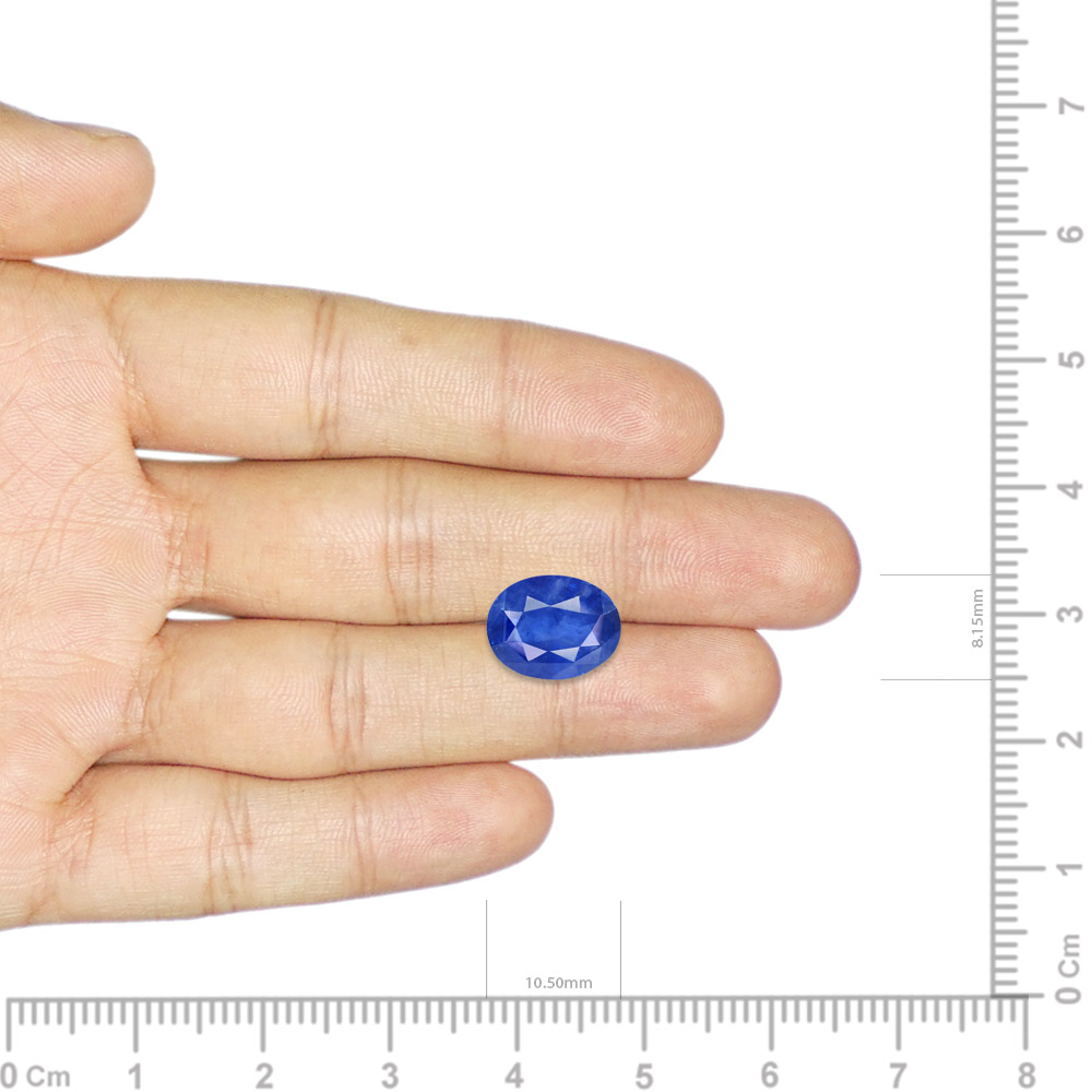 Blue Sapphire - 3.56 Carat