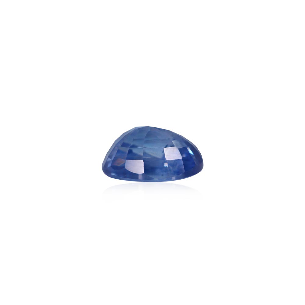 Blue Sapphire - 3.88 Carat