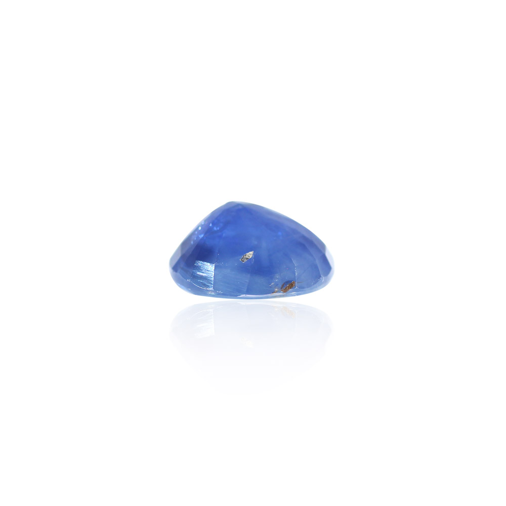 Blue Sapphire - 3.88 Carat