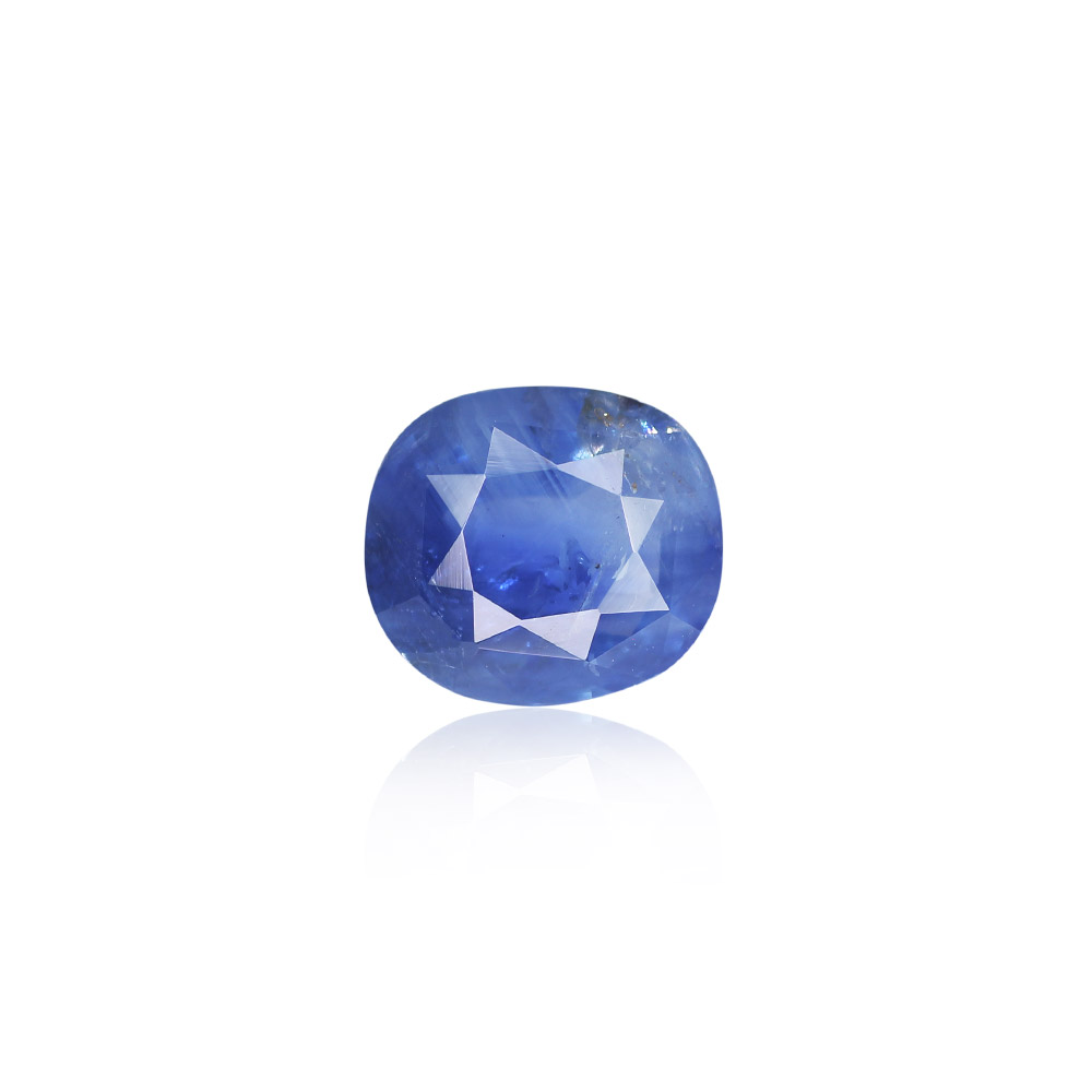 Blue Sapphire - 3.88 Carat