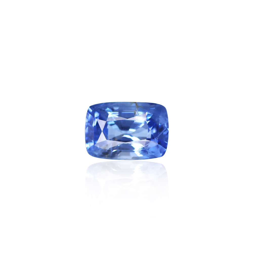 Blue Sapphire - 3.88 Carat