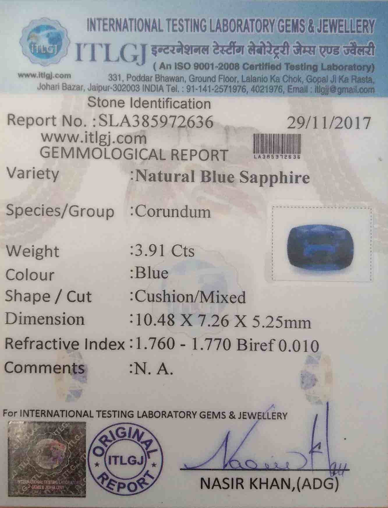 Blue Sapphire - 3.91 Carat