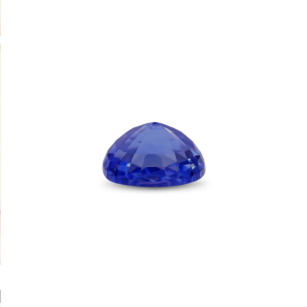 Blue Sapphire - 3.98 Carat