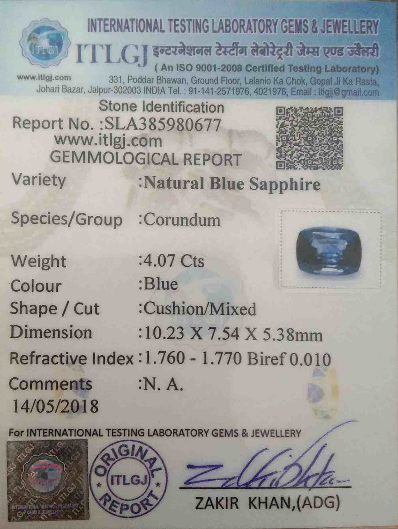 Blue Sapphire - 4.07 Carat
