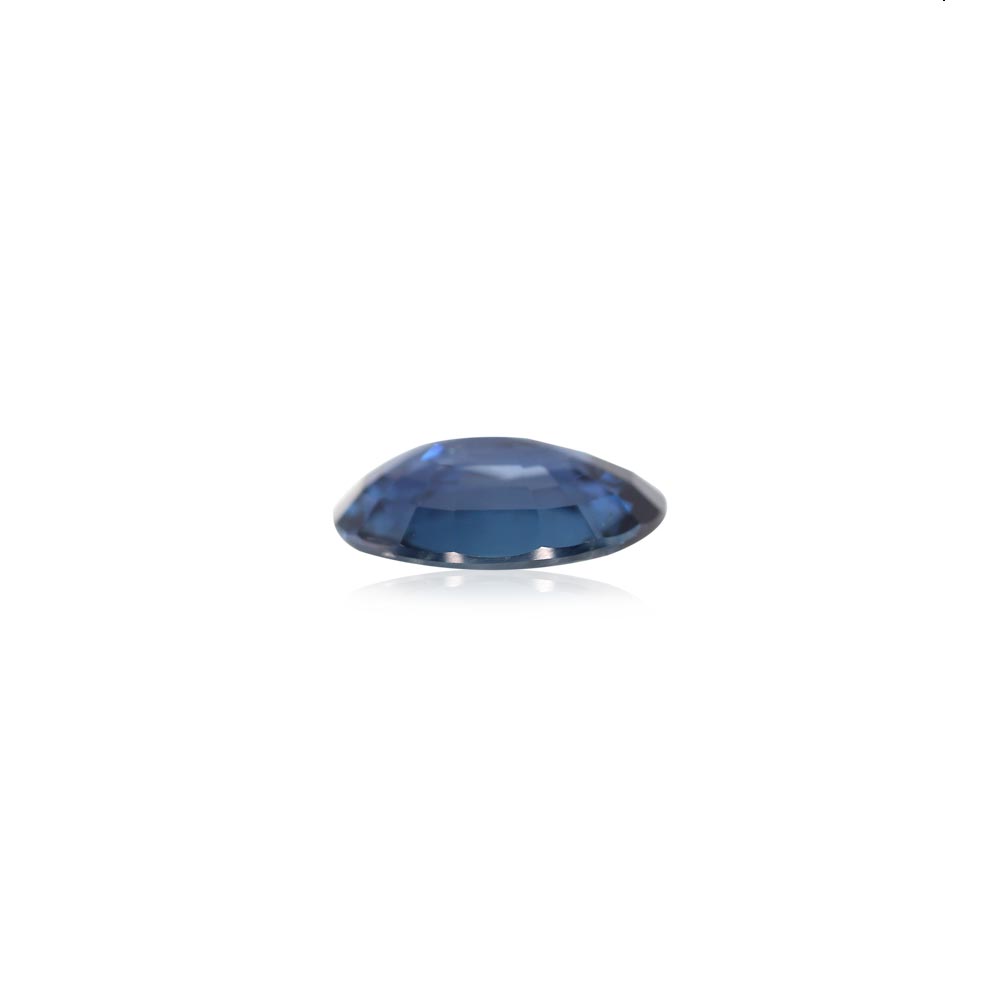 Blue Sapphire - 4.87 Carat