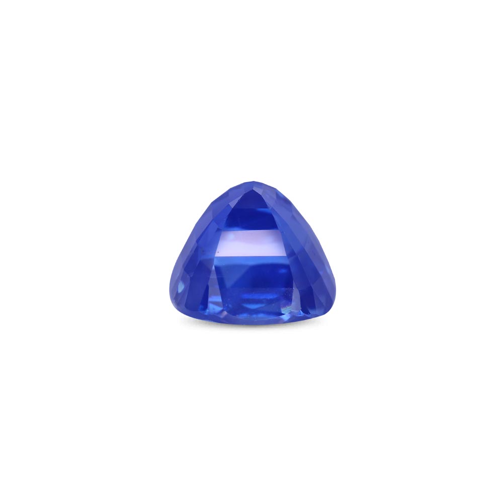 Blue Sapphire - 5.2 Carat