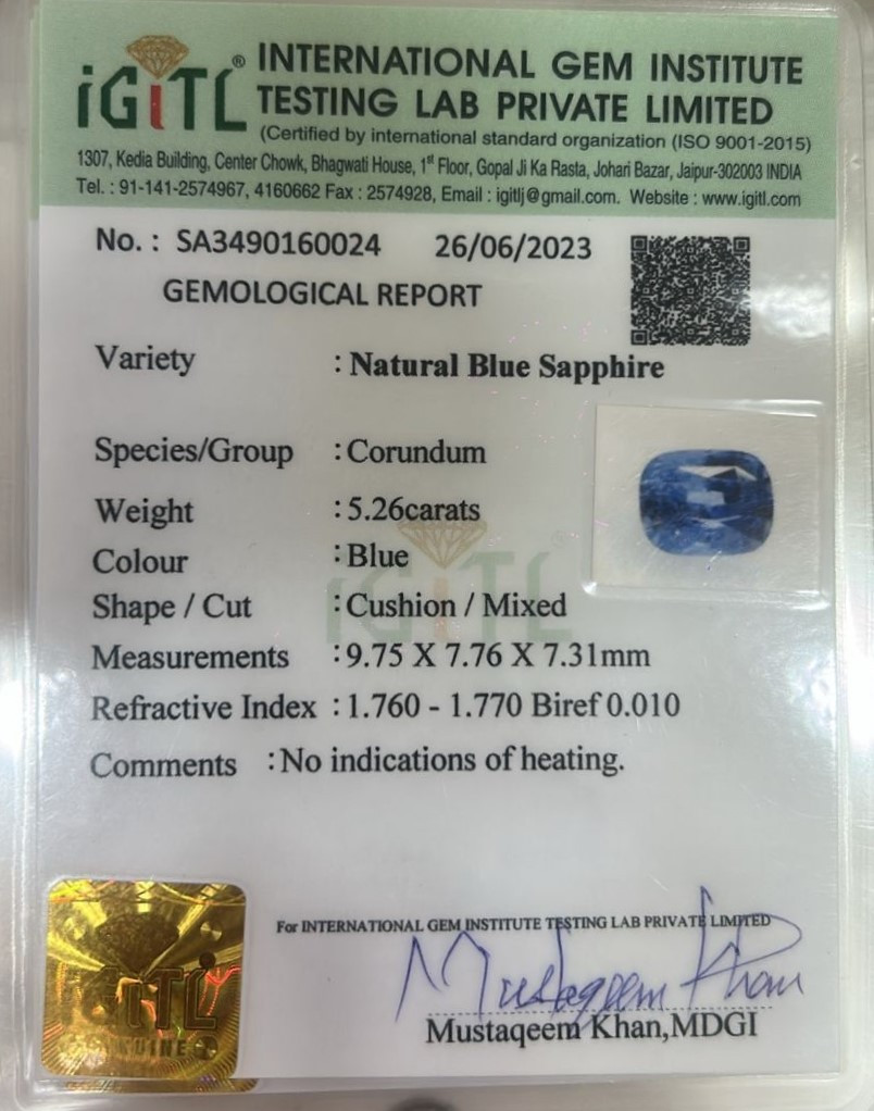 Blue Sapphire - 5.26 Carat