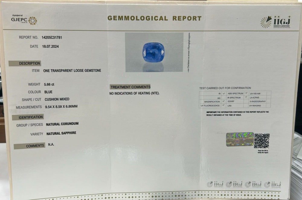 Blue Sapphire - 5.66 Carat