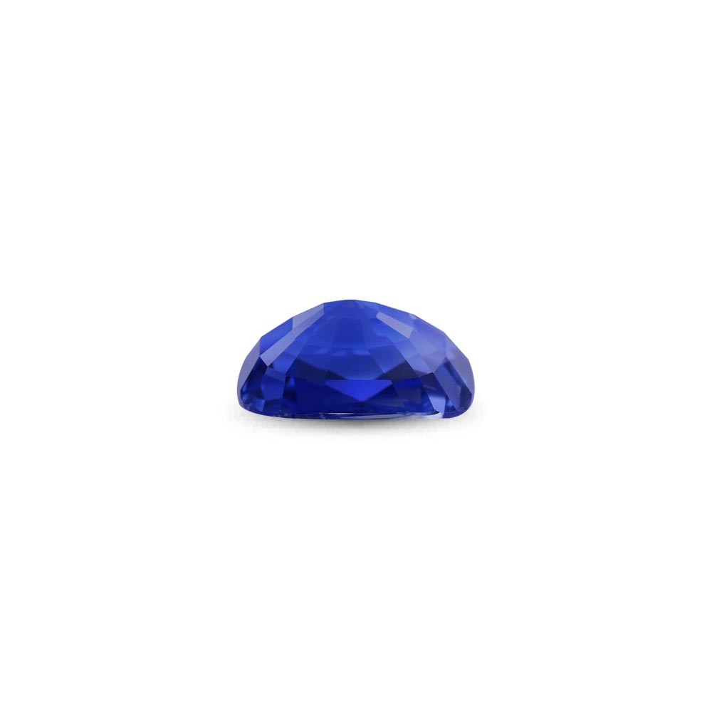 Blue Sapphire - 6.88 Carat