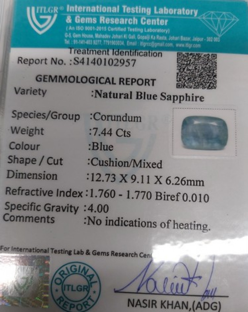 Blue Sapphire - 7.44 Carat