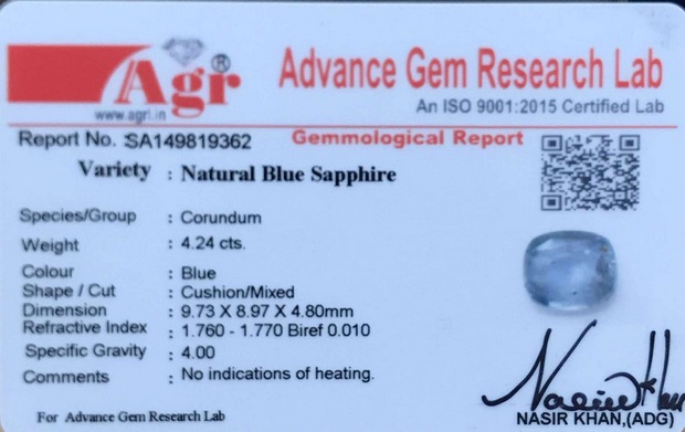Blue Sapphire - 4.24 Carat