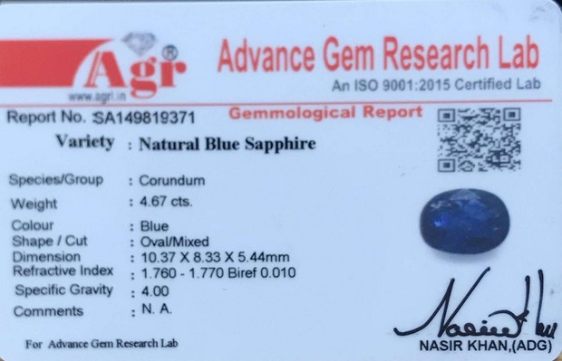 Blue Sapphire - 4.67 Carat
