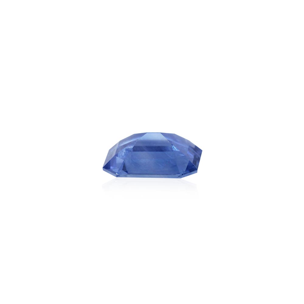 Blue Sapphire - 5.21 Carat