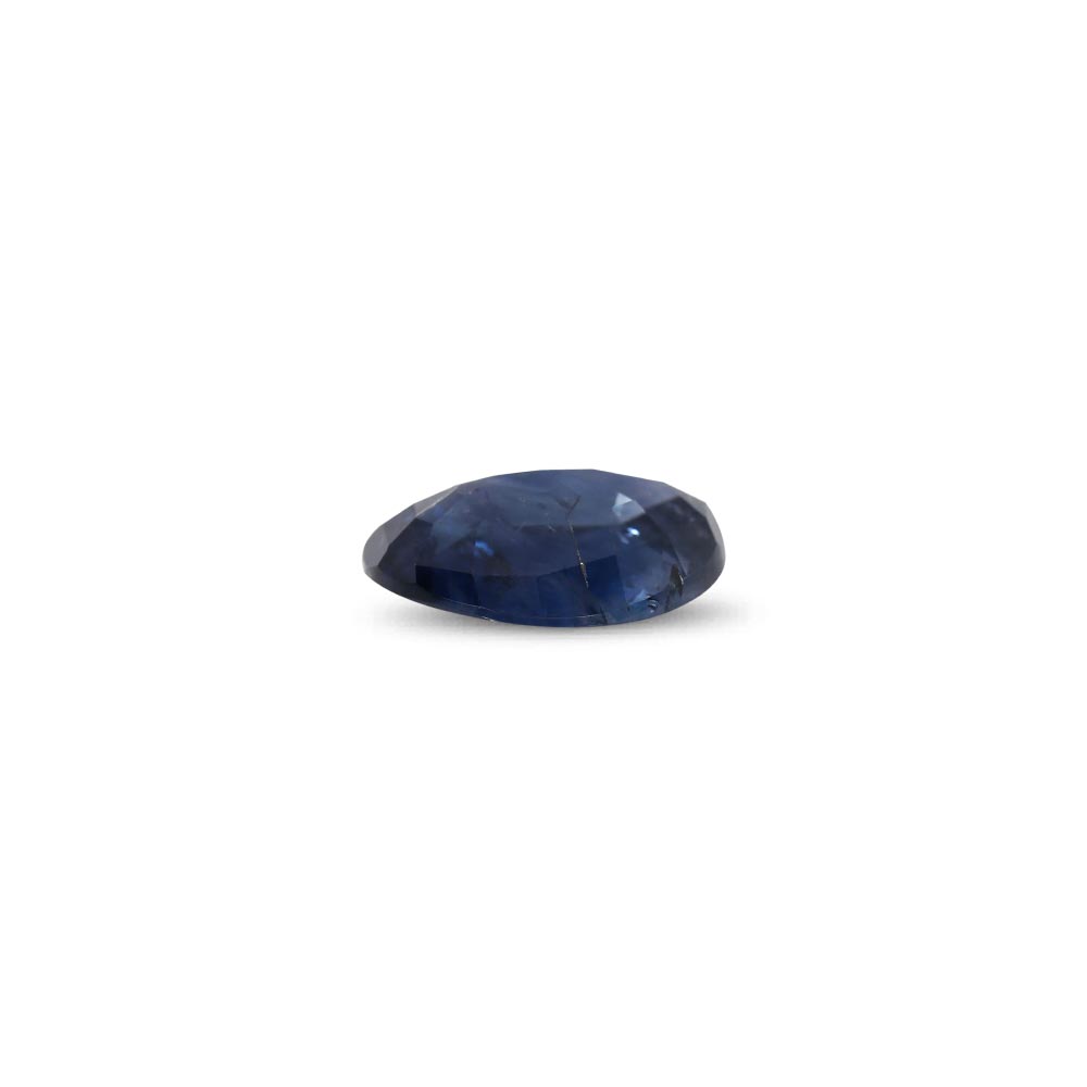 Blue Sapphire - 3.92 Carat