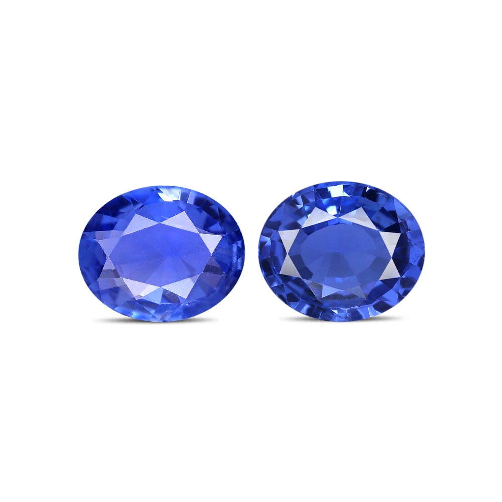 Blue Sapphire - 4.09 Carat