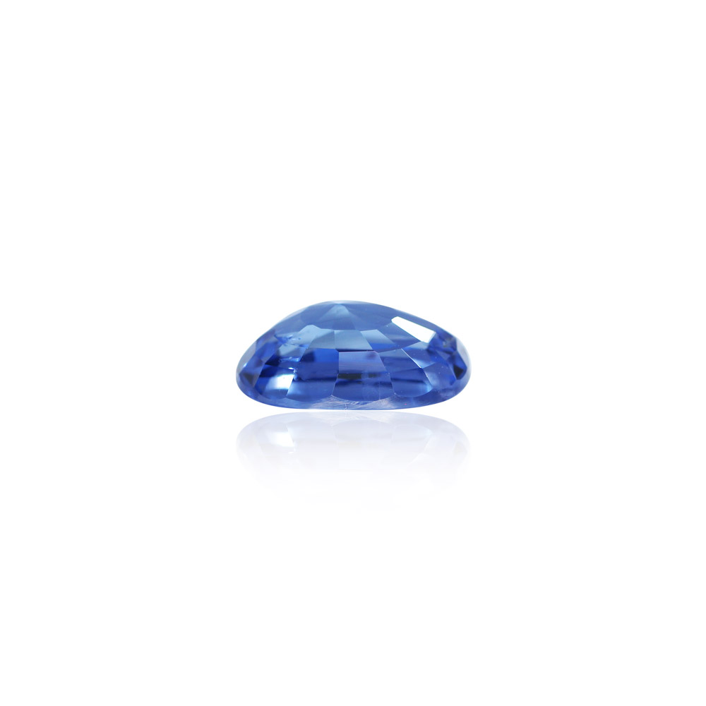 Blue Sapphire - 3.74 Carat