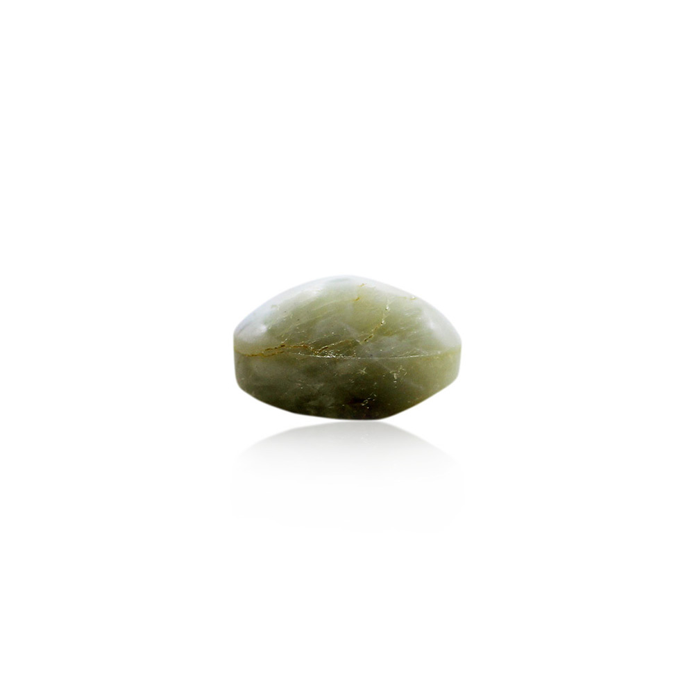 Cats Eye Chrysoberyl - 4.02 Carat