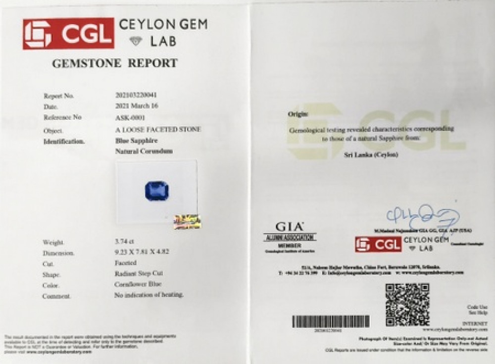 Cornflower Blue Sapphire - 3.74 Carat