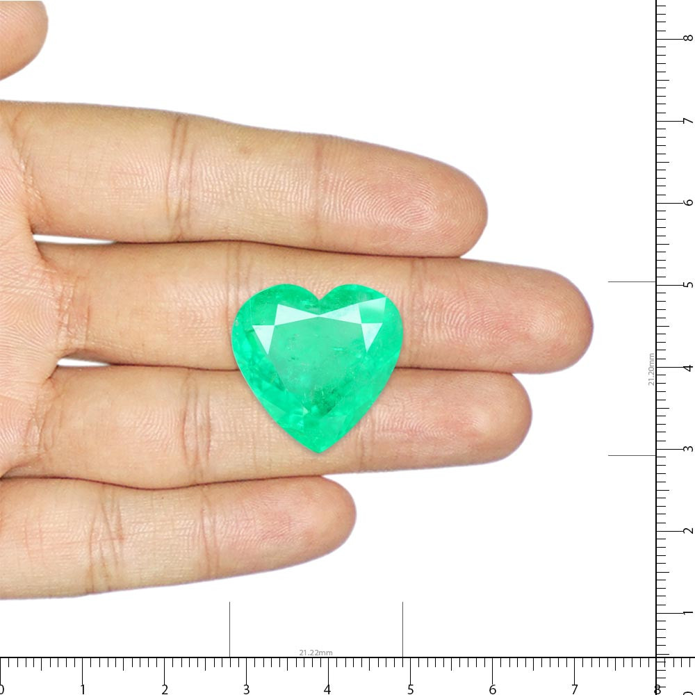 Emerald Colombia - 31.63 Carat