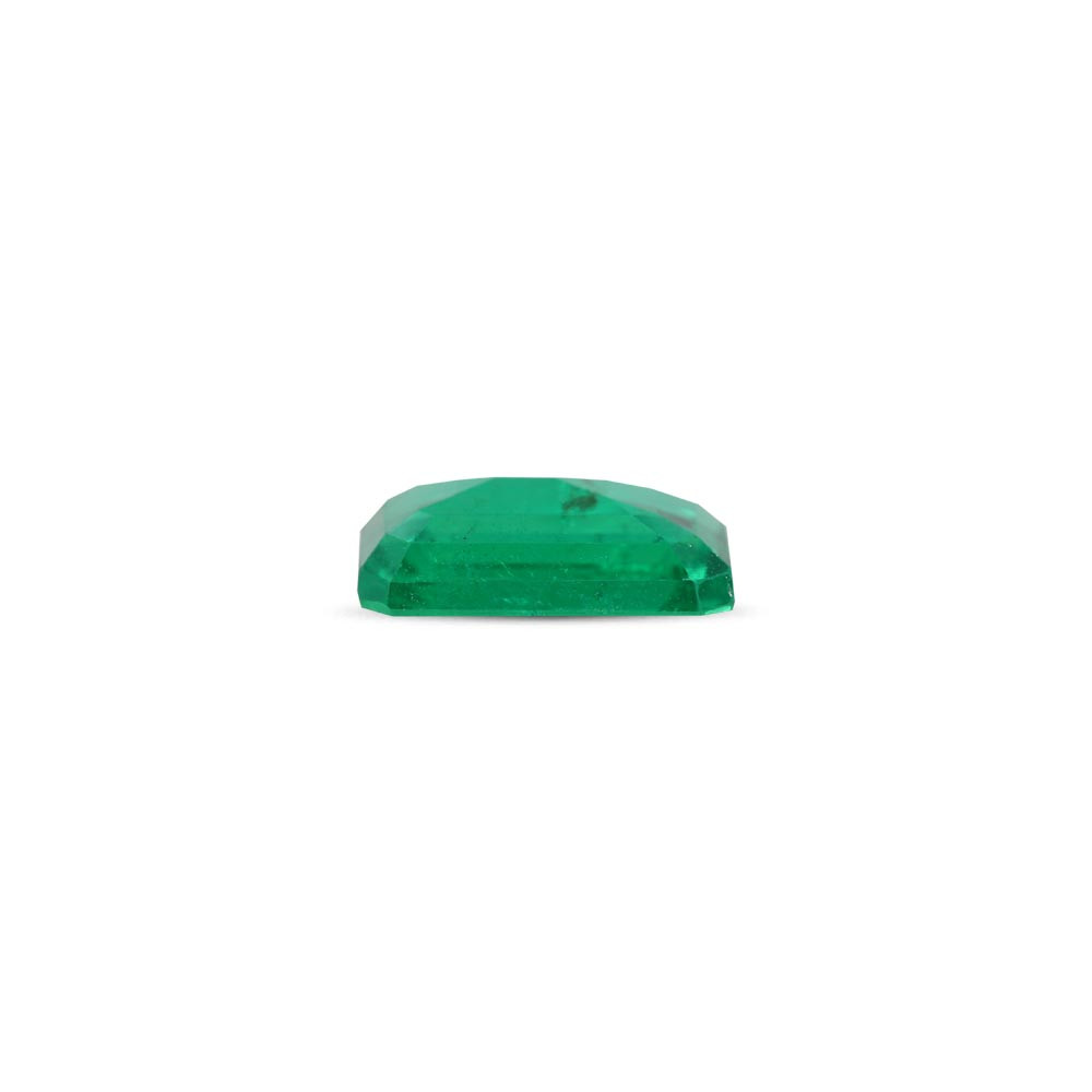 Minor Oil Emerald - 4.29 Carat