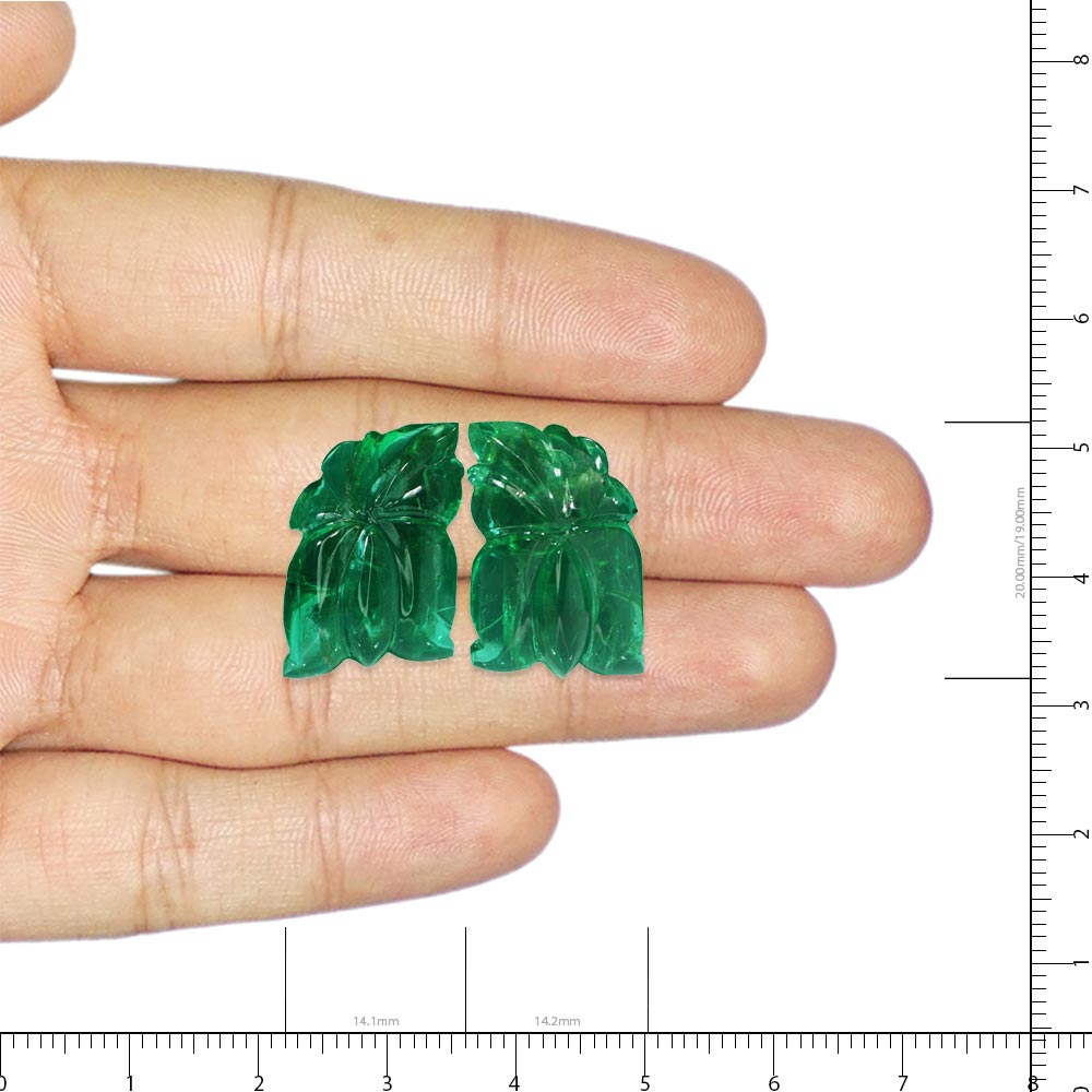 Emerald Carving Pair - 31.64 Carat