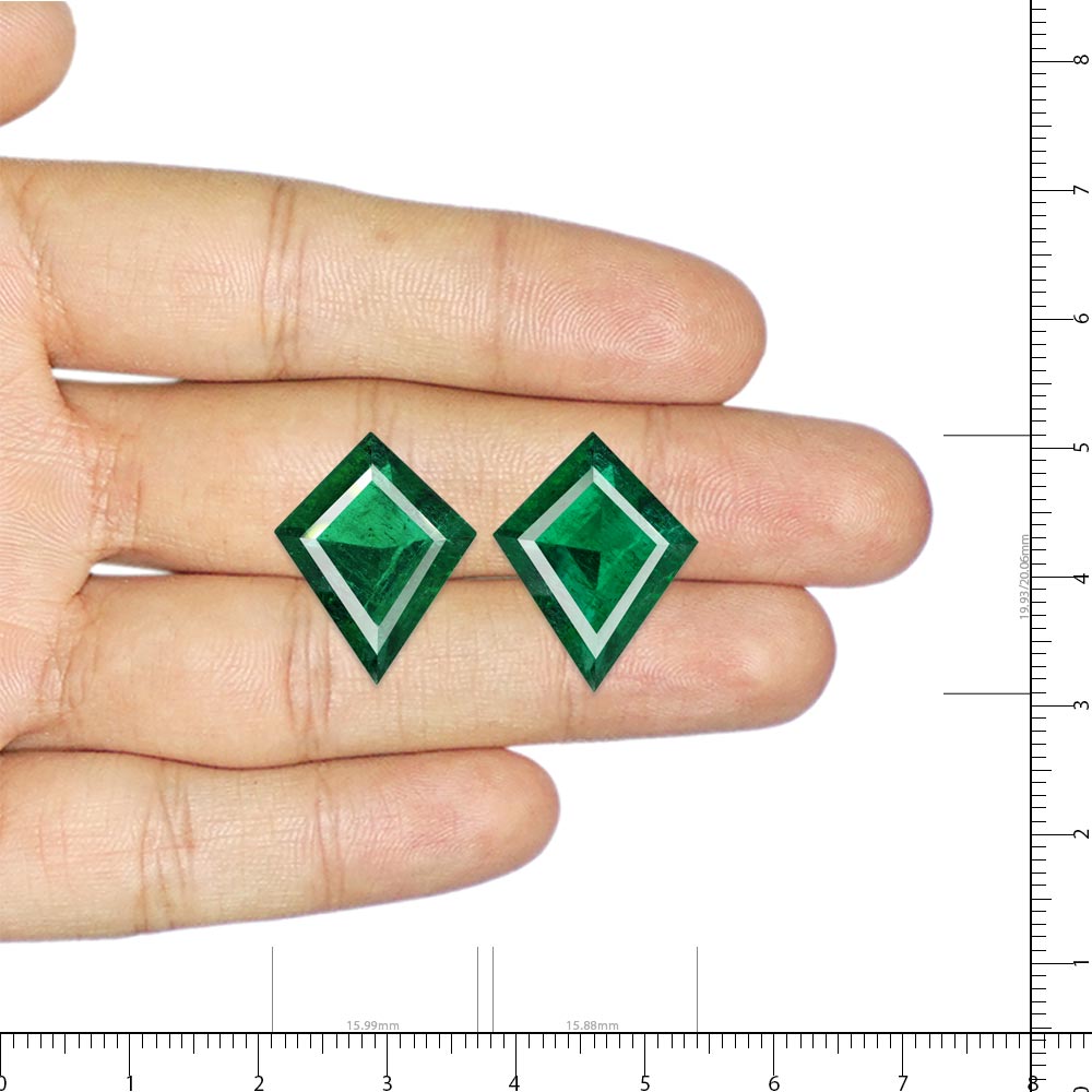 Emerald - 17.76 Carat