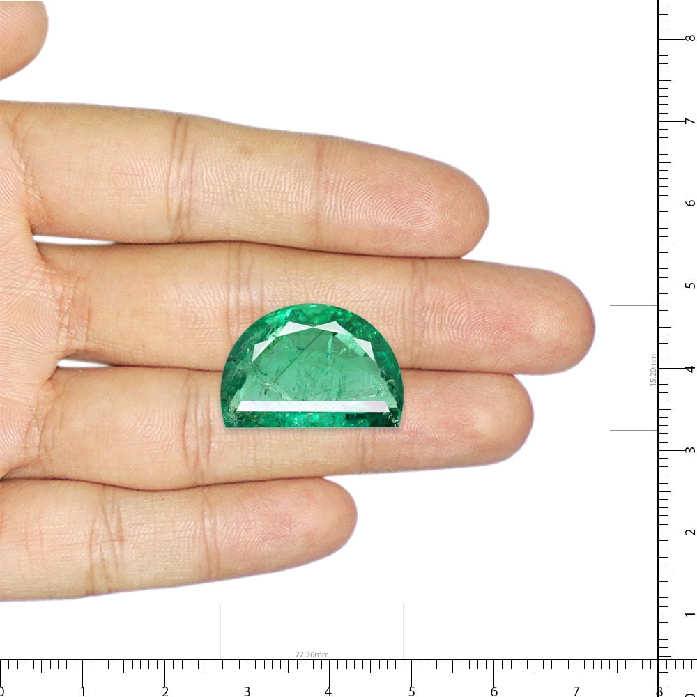 Emerald - 18.94 Carat