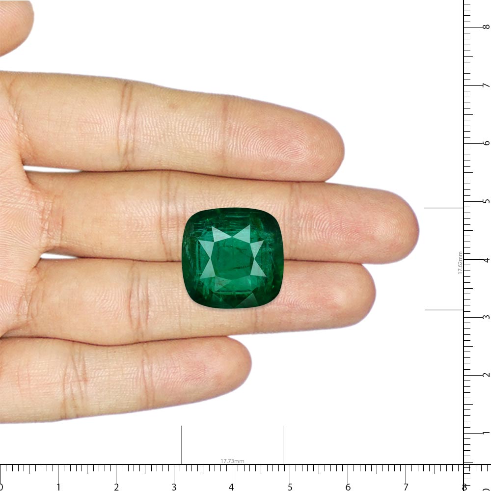 Emerald - 30.52 Carat