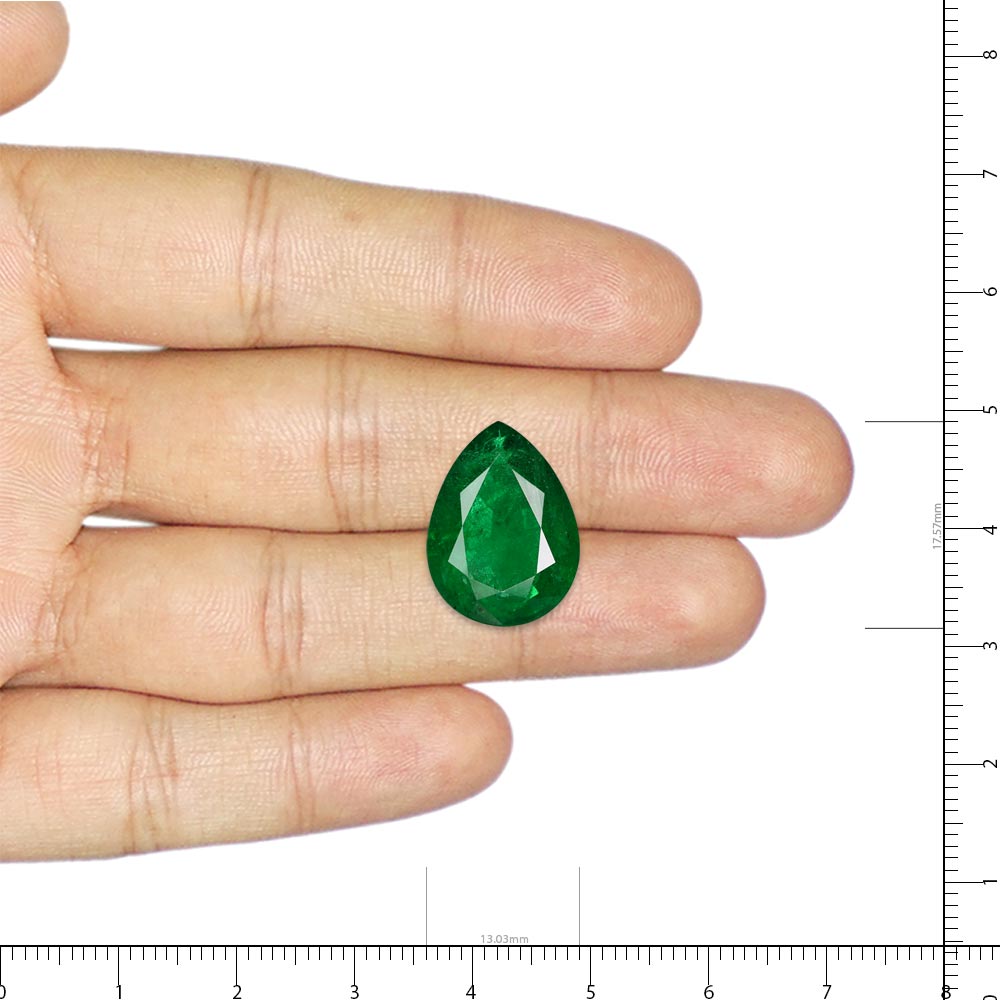 Emerald - 8.77 Carat