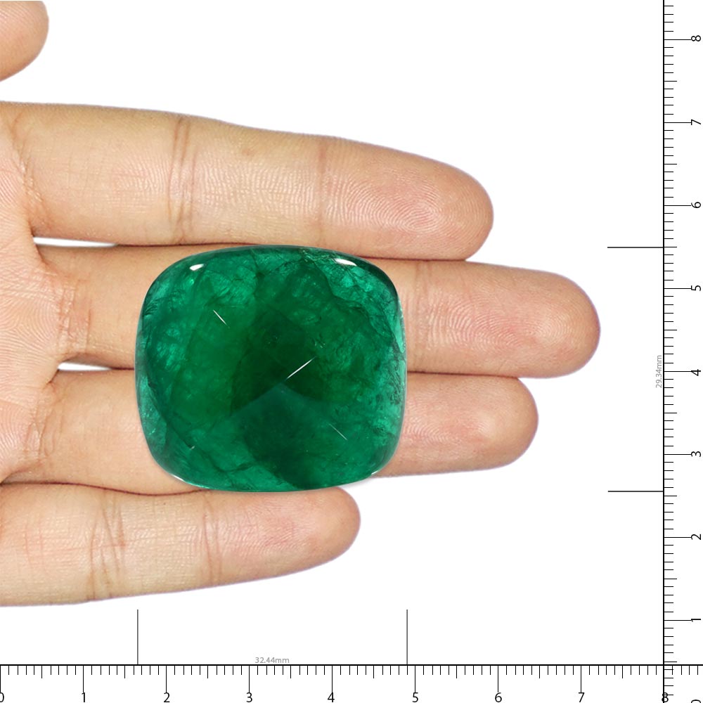 Emerald Cabochon - 115.66 Carat